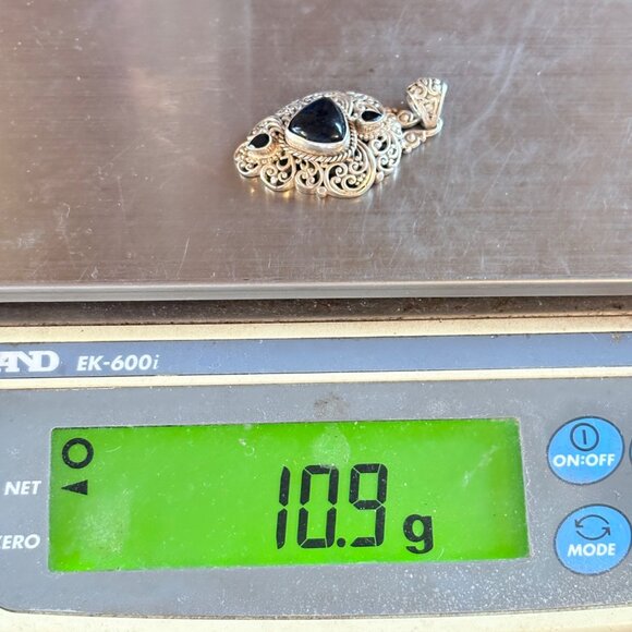 VTG Sterling Silver 925 Black Onyx Bezel Set Scroll Pendant Size 2" Length - Picture 9 of 9